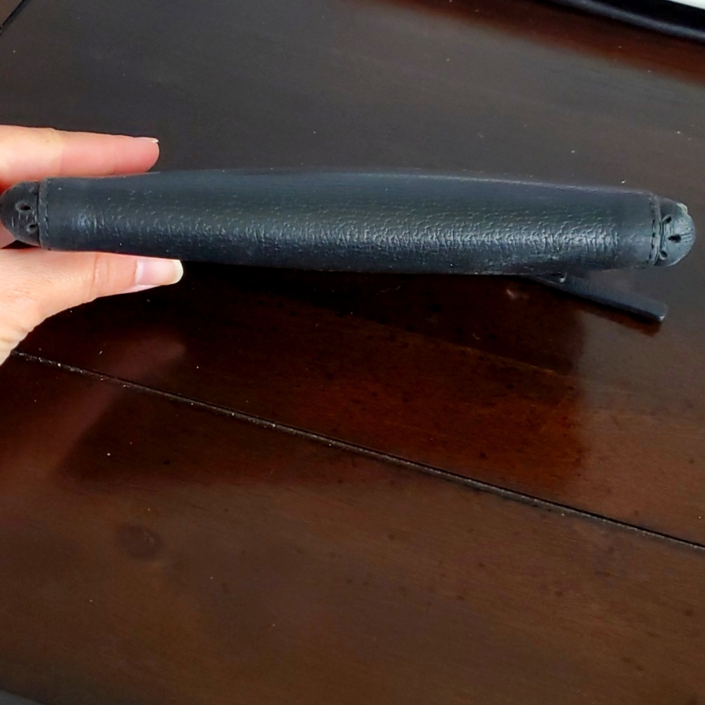 Rare Kate Spade Black Scalloped Leather Long Thin Wallet - Picture 7 of 9
